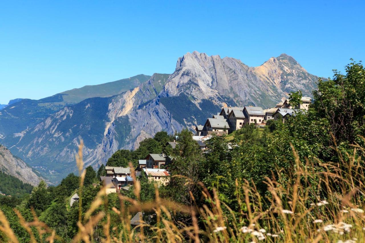 Village Vacances De Valmeinier "Les Angeliers" Exterior photo